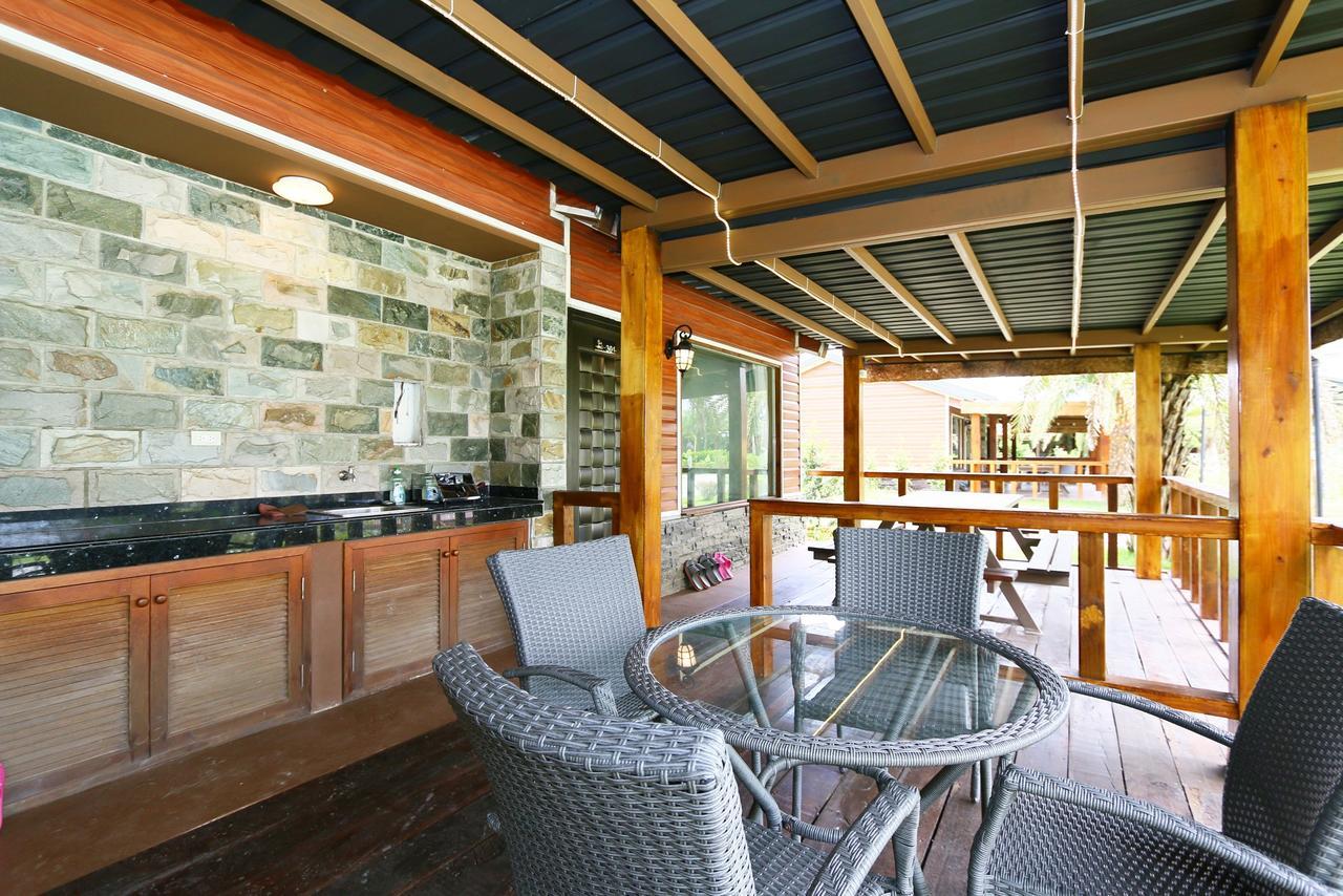 Ruisui Palm Lakes B&B ภายนอก รูปภาพ