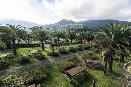 Ruisui Palm Lakes B&B ภายนอก รูปภาพ